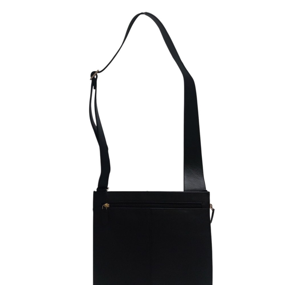 Radley London Stylish Black Crossbody Bag with Versatile Design